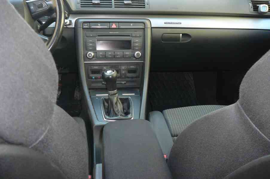 Audi A4  2.0tdi 103kw Quattro mod.2008 - foto 7