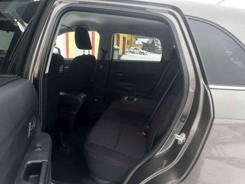 Mitsubishi ASX 1.8DI-D 4x4/Tažné/ČR/Xenon - foto 11