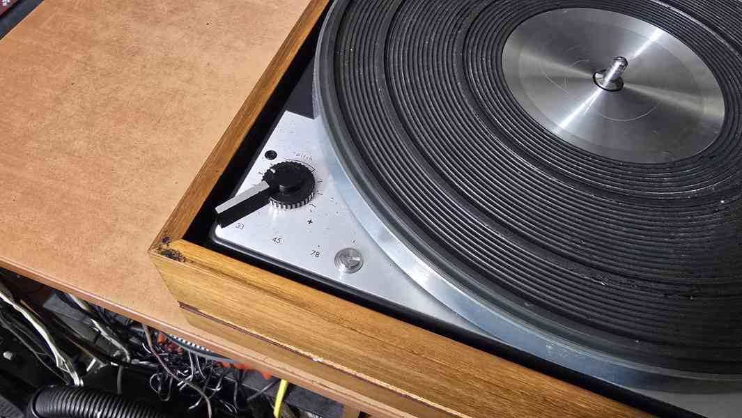 Unikátní gramofon Dual 1229 - SABA 785 - foto 5