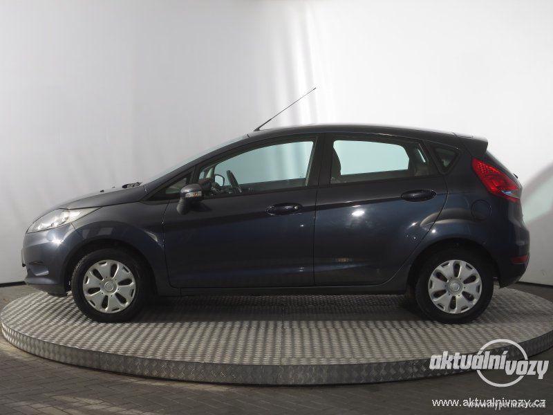 Ford Fiesta 1.2, benzín,  2010 - foto 5