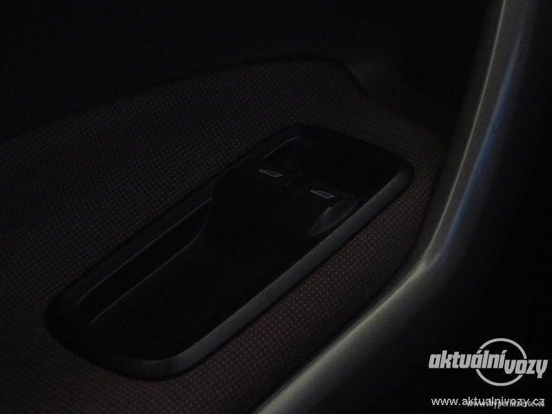 Ford Fiesta 1.2, benzín,  2010 - foto 6
