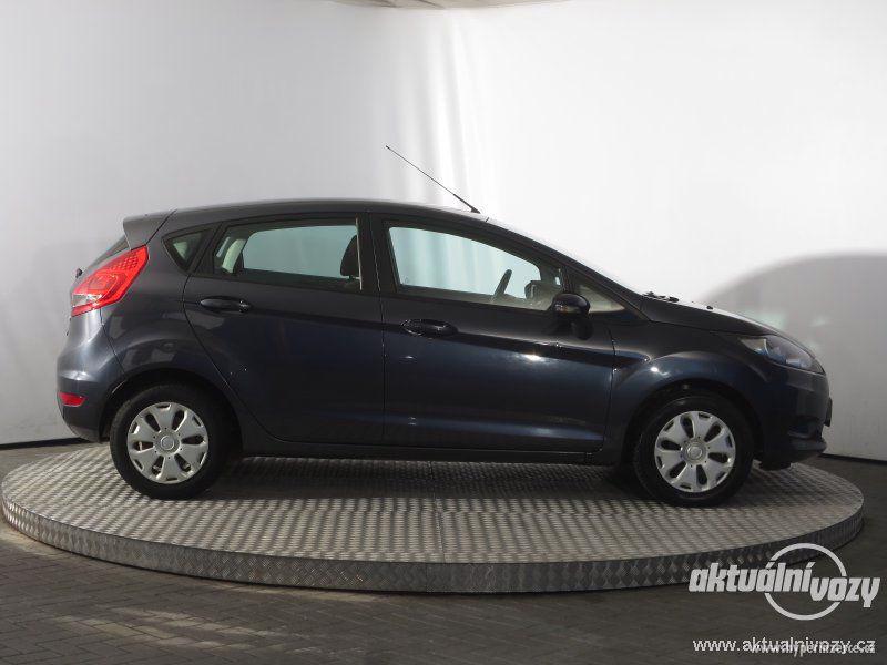 Ford Fiesta 1.2, benzín,  2010 - foto 15