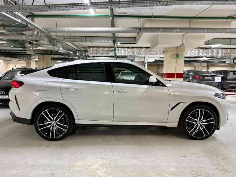 BMW X6 30d LCI – 2023 298 k 6,1 s 0-100 km/h - foto 8