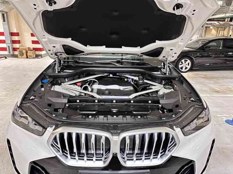 BMW X6 30d LCI – 2023 298 k 6,1 s 0-100 km/h - foto 57