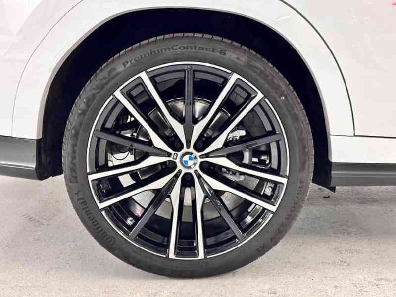 BMW X6 30d LCI – 2023 298 k 6,1 s 0-100 km/h - foto 62