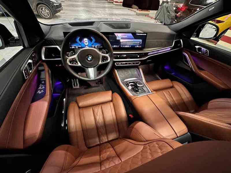 BMW X6 30d LCI – 2023 298 k 6,1 s 0-100 km/h - foto 23