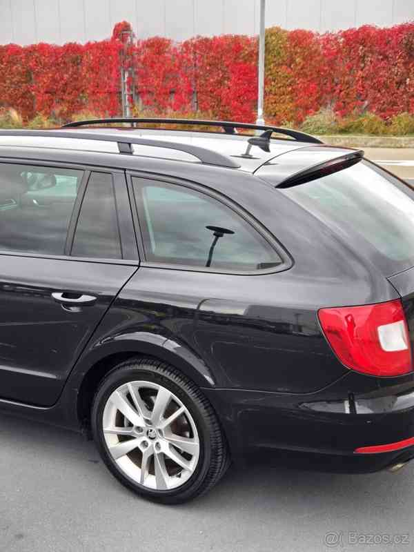 Škoda Superb 2,0   TDi 103kW DSG, 2012 - foto 11