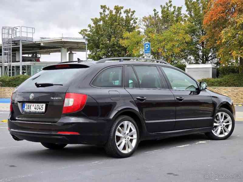Škoda Superb 2,0   TDi 103kW DSG, 2012 - foto 12