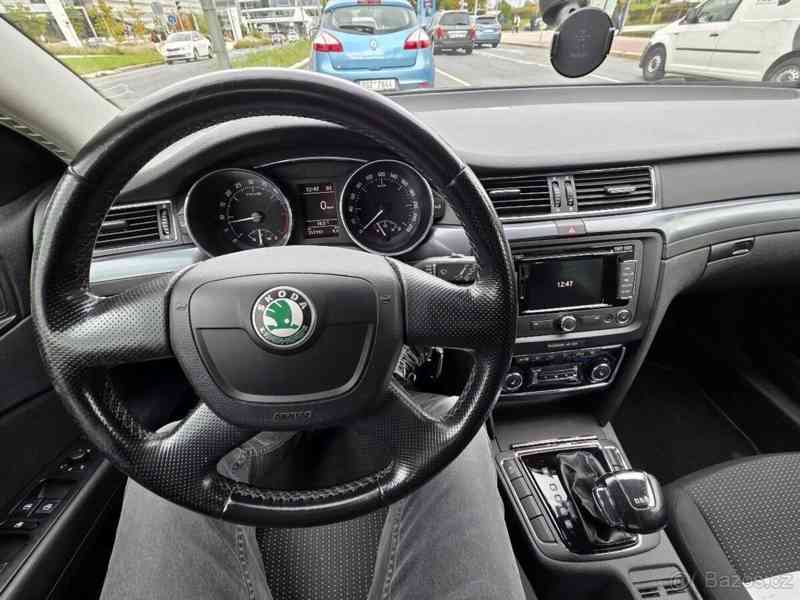 Škoda Superb 2,0   TDi 103kW DSG, 2012 - foto 13