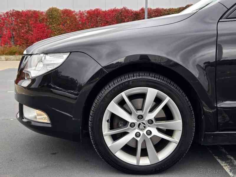 Škoda Superb 2,0   TDi 103kW DSG, 2012 - foto 14