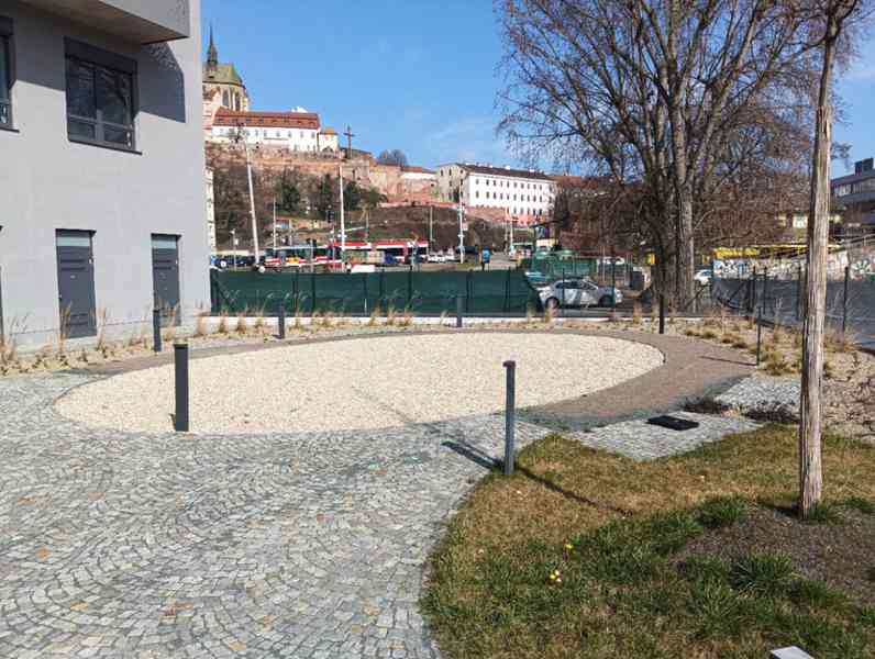 Pronájem bytu 2+kk, Brno, Nové sady, 68m2,  parkovací místo - foto 3