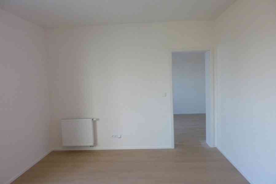 Pronájem bytu 2+kk, Brno, Nové sady, 68m2,  parkovací místo - foto 9