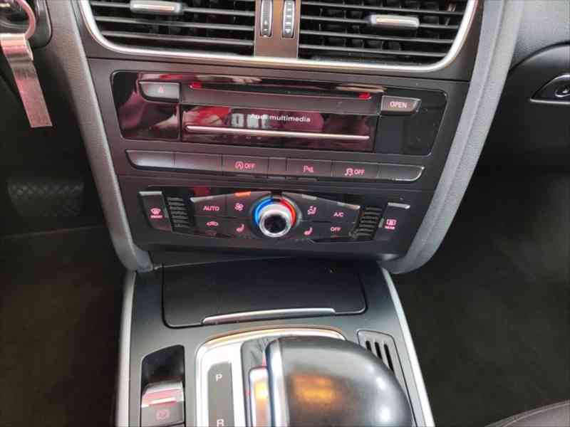 Audi A4 Avant 2,0 - foto 4