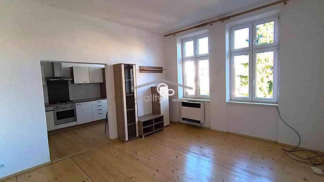 Pronájem bytu 2+kk, ul. Jírovcova, Č. Budějovice - foto 4