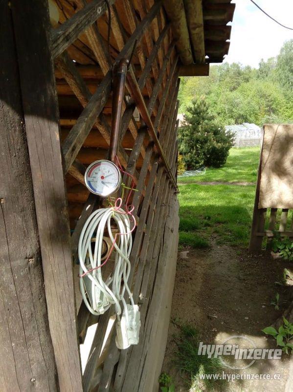 Prodám krbová kamna s výměníkem - foto 7