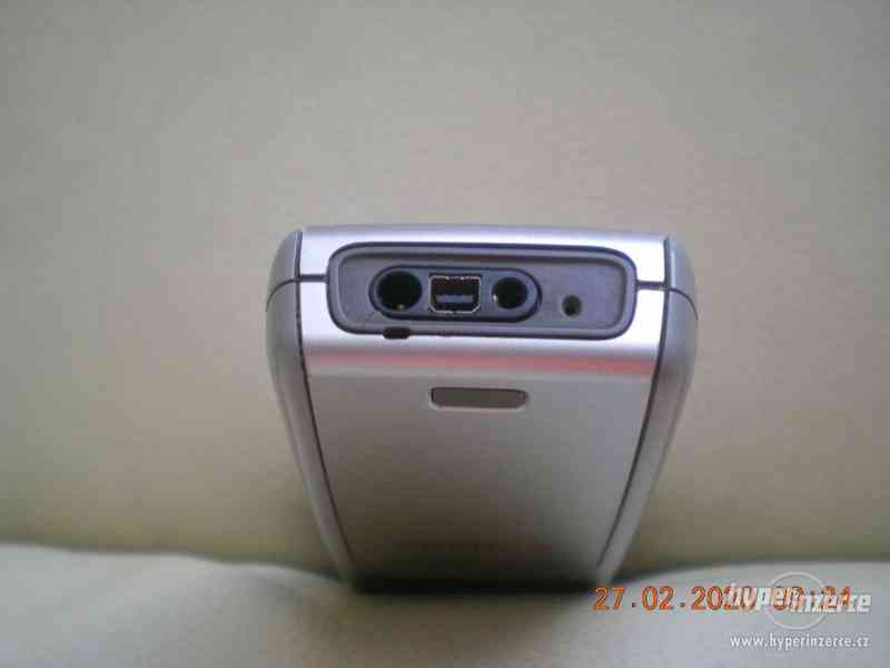 Nokia 1600 - plně funkční tlačítkové telefony z r.2005 - foto 19