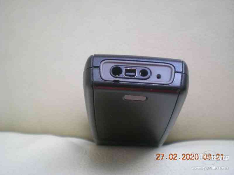 Nokia 1600 - plně funkční tlačítkové telefony z r.2005 - foto 29