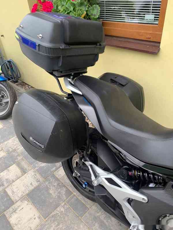 CF Moto 650 MT - foto 7