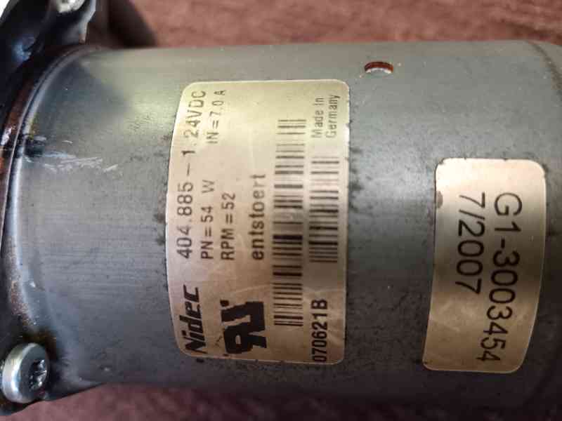 Unašeč motorku Nidec 404-885 k posuvu brány. - foto 4