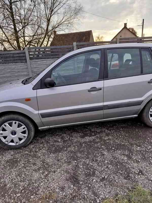 Ford Fusion 1,4   benzín - foto 2