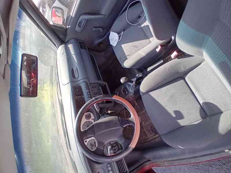 Prodám díly z Škoda Felicia 1,3 50kW,1996,motor 781.136B - foto 4