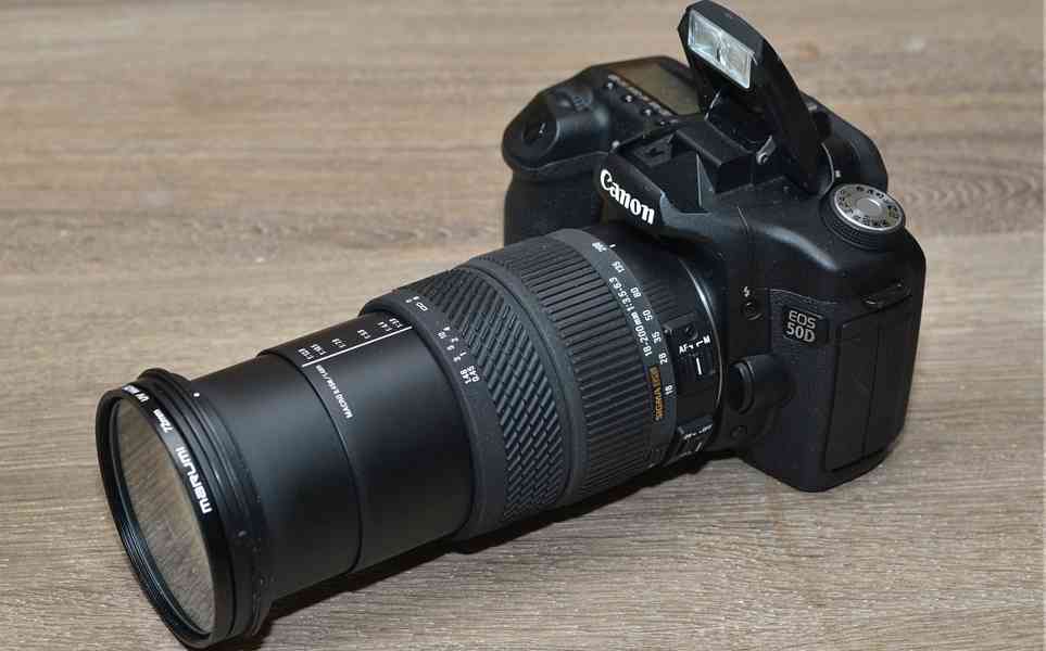 Canon EOS 50D + Sigma DC18-200mm jen 35000 Exp. - foto 6