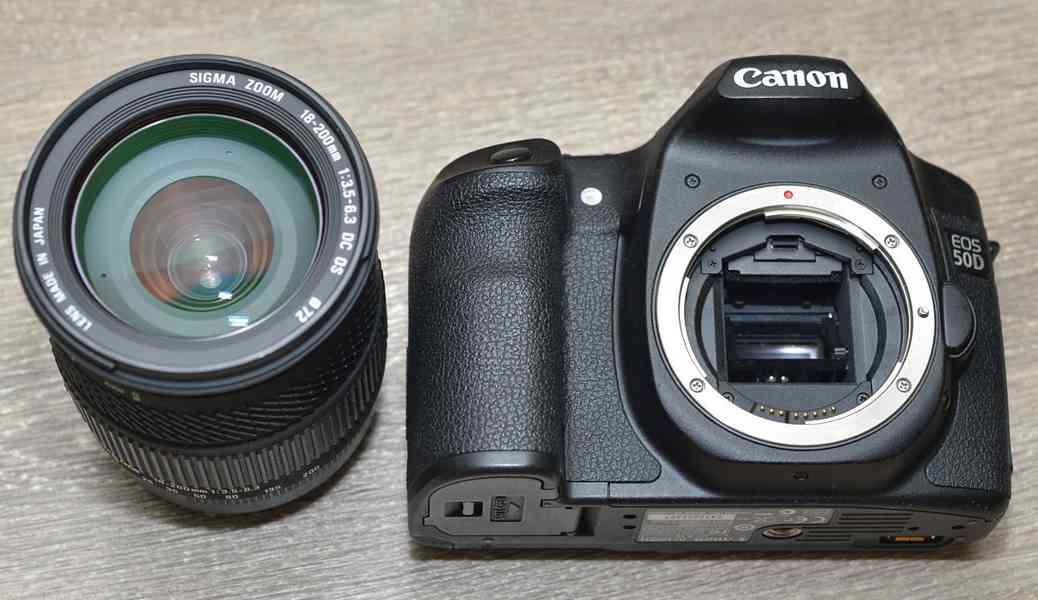 Canon EOS 50D + Sigma DC18-200mm jen 35000 Exp. - foto 3