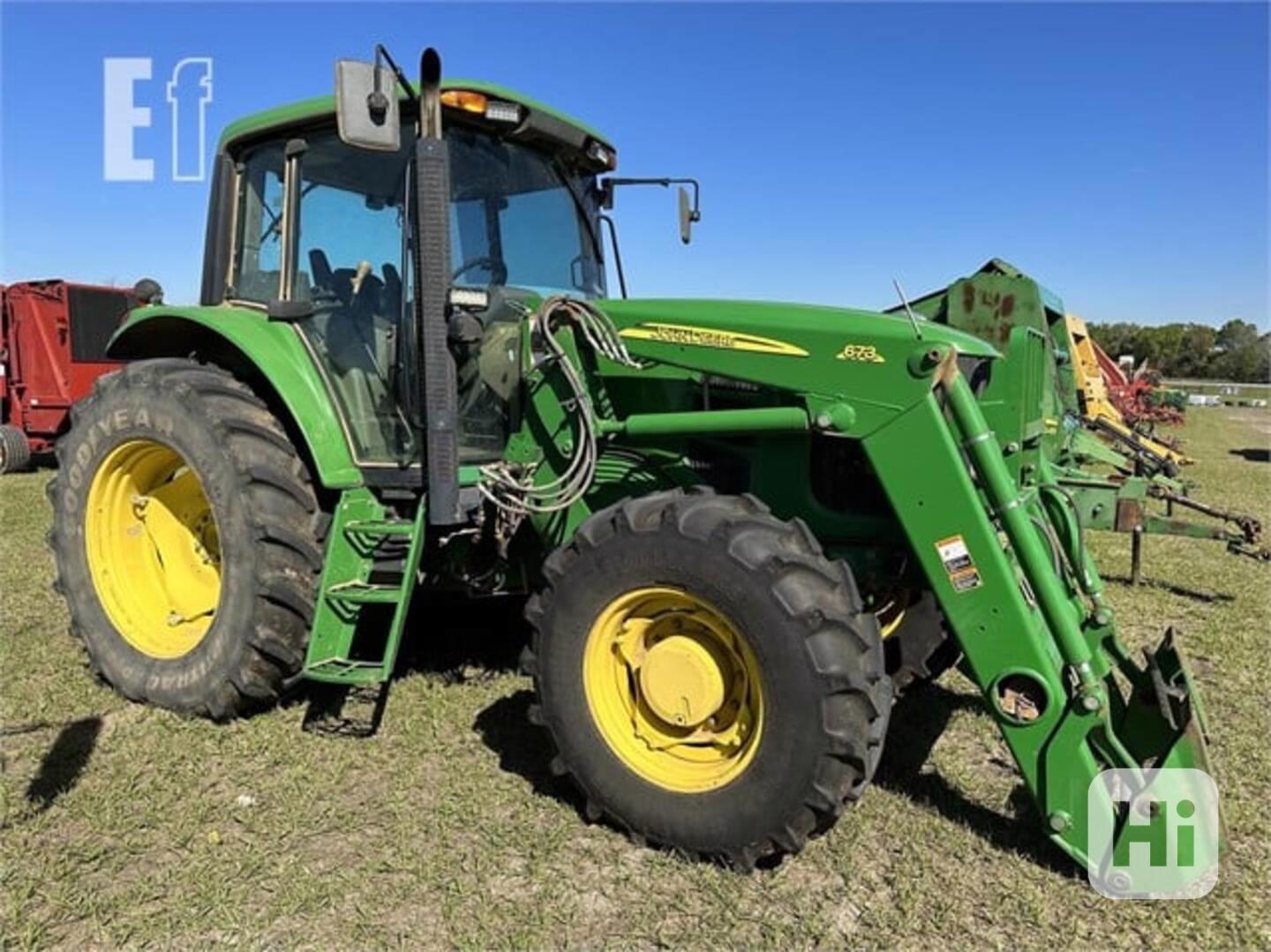 Traktor JOHN DEERE 7230 - foto 1