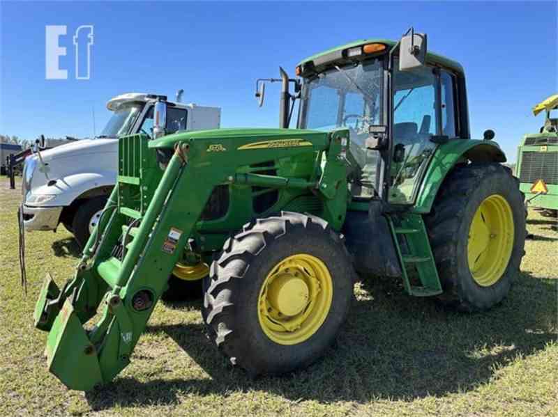 Traktor JOHN DEERE 7230 - foto 4