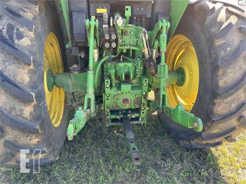 Traktor JOHN DEERE 7230 - foto 3