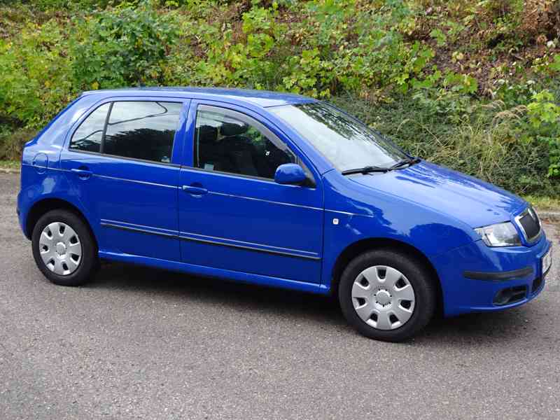 Škoda Fabia 1.2i r.v.2006 (47 kw) Koupeno v ČR - foto 2