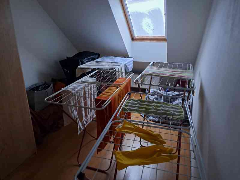 BYT 2KK 58M2 PODKROVNÍ ŠESTAJOVICE PRAHA 9 PRODEJ  - foto 17
