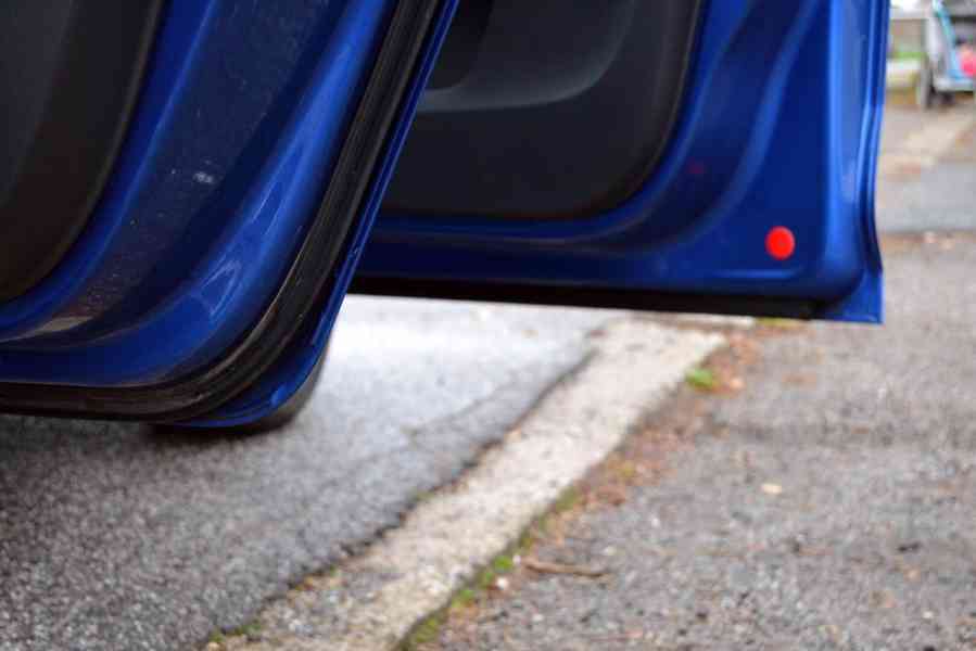 Škoda Rapid 1.6 TDI 77kW Ambition Spaceback - foto 15