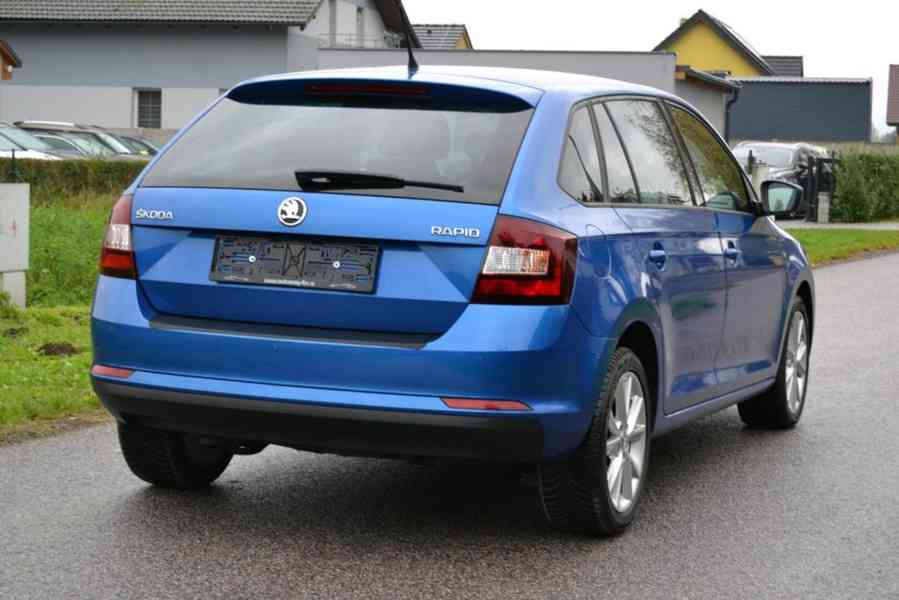 Škoda Rapid 1.6 TDI 77kW Ambition Spaceback - foto 3