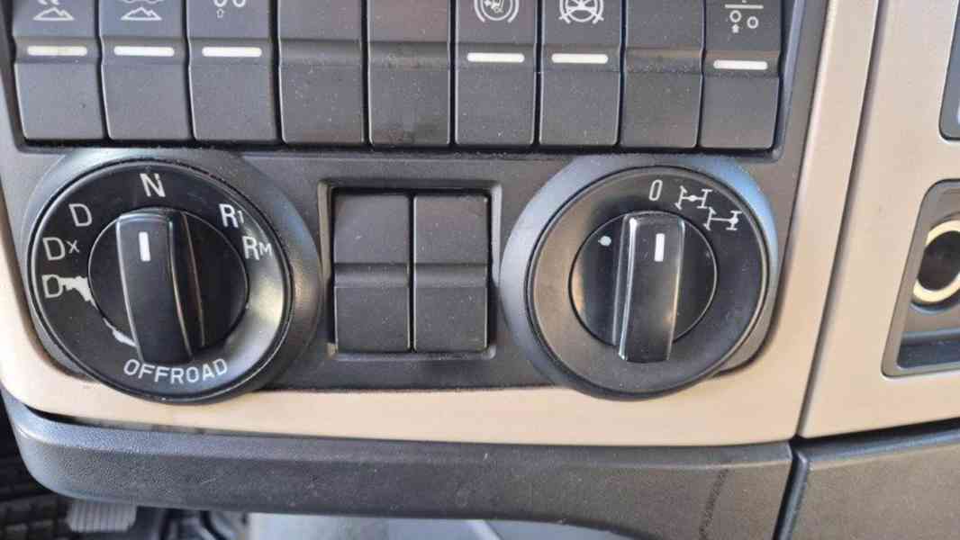 MAN TGX 18.500 4X4 – H S HYDRAULIKOU - foto 10