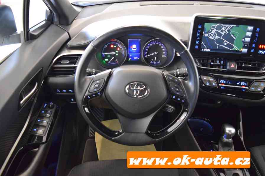 Toyota C-HR 1.8 HYBRIDE EXECUTIVE 2019-DPH - foto 12