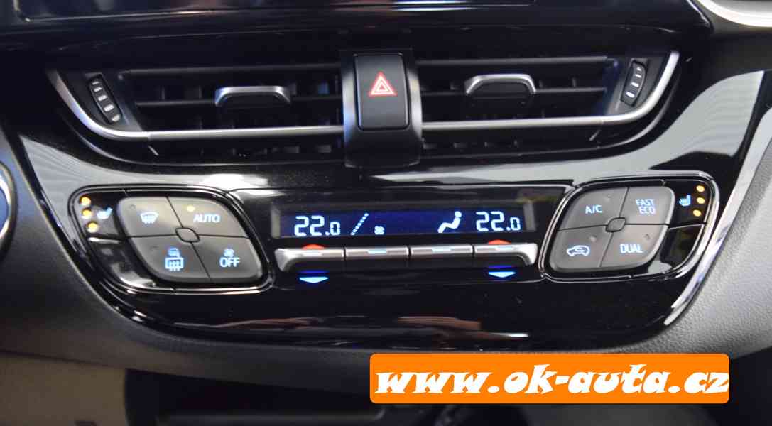Toyota C-HR 1.8 HYBRIDE EXECUTIVE 2019-DPH - foto 19