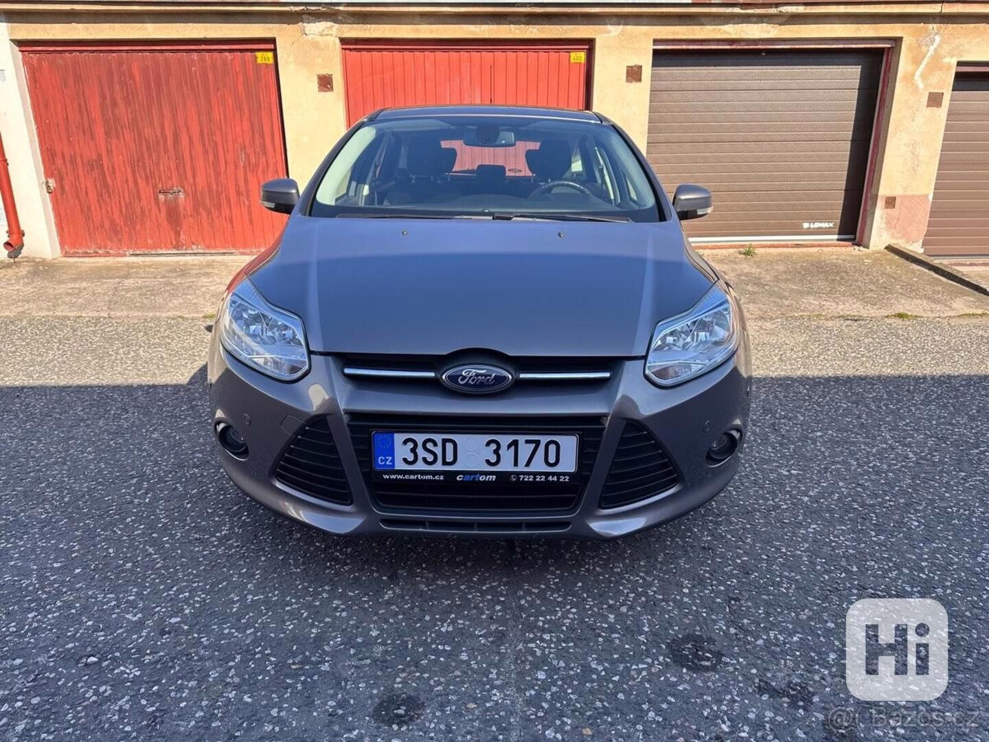 Ford Focus 1,6   16V 77 kw - benzín - foto 1