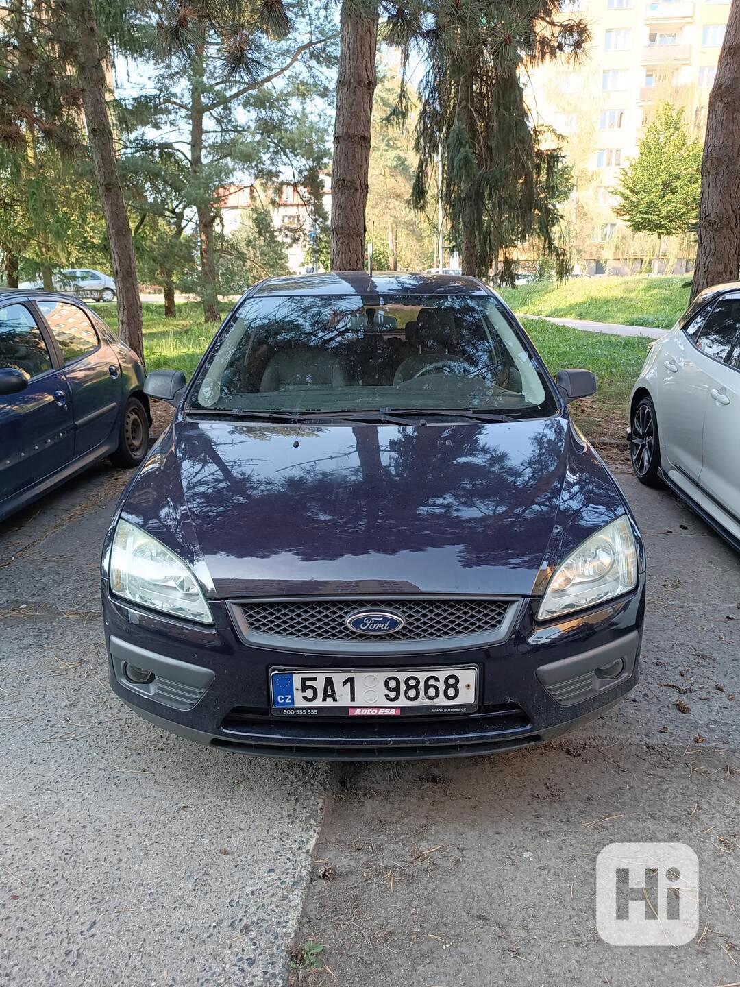 Ford Focus 1.6 - foto 1