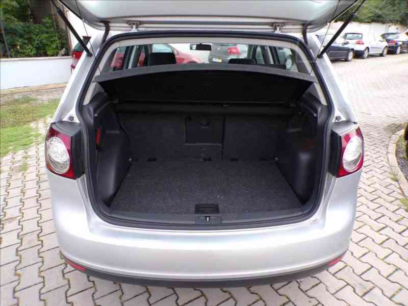 VW Golf Plus 1,6 FSI TREND,KLIMA-HNED ODJÍŽDÍTE - foto 11
