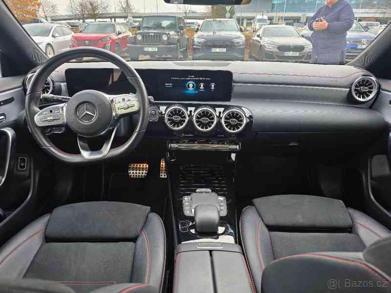 Mercedes-Benz CLA CLA250e Shooting Brake - foto 14
