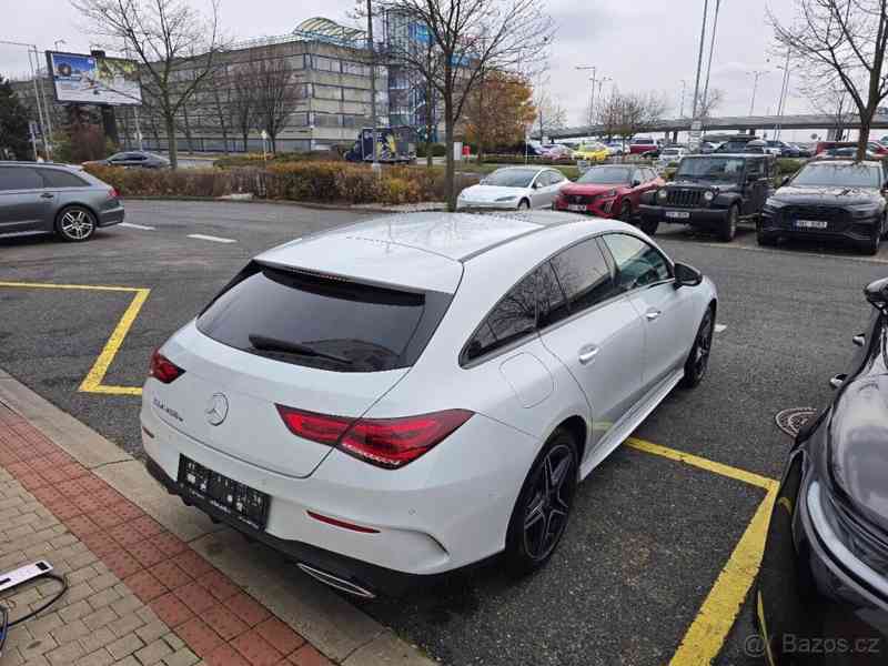 Mercedes-Benz CLA CLA250e Shooting Brake - foto 6