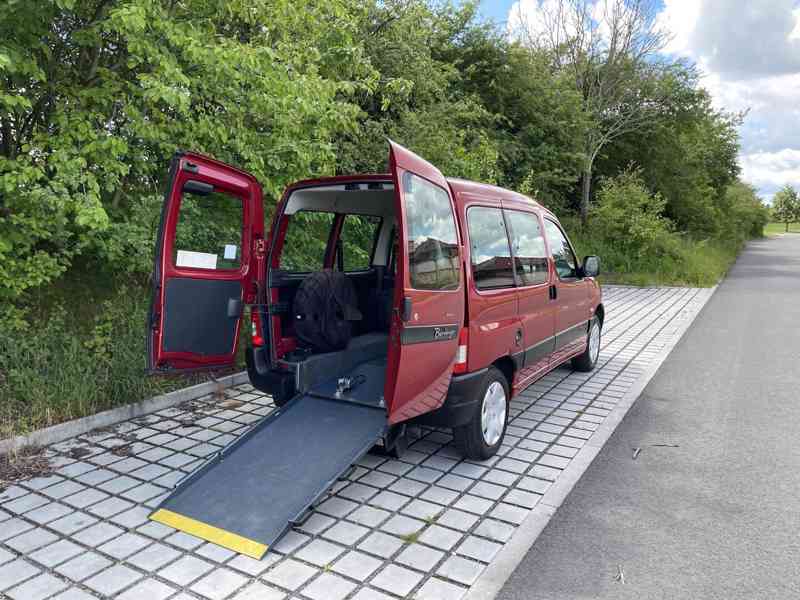 Citroën Berlingo pro převoz vozíčkáře - foto 2
