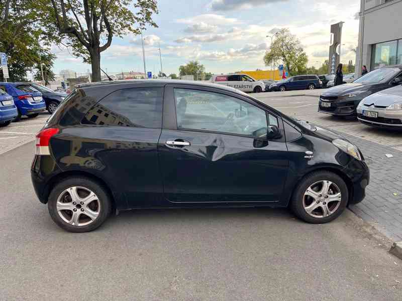 Toyota YARIS k prodeji - foto 11