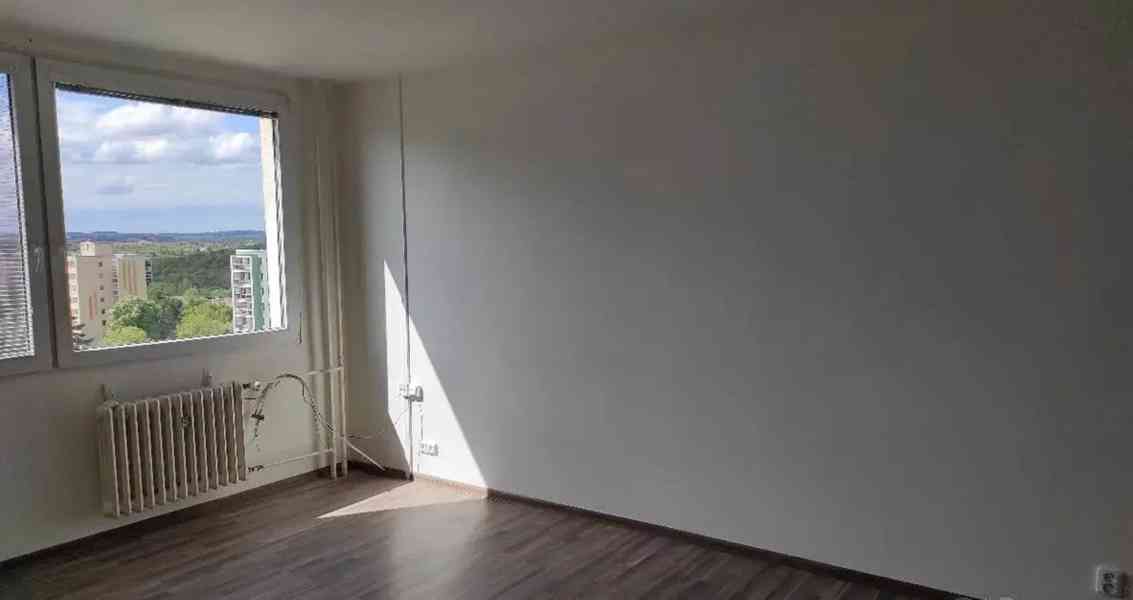 Pronájem bytu 3+kk 54 m² - foto 2