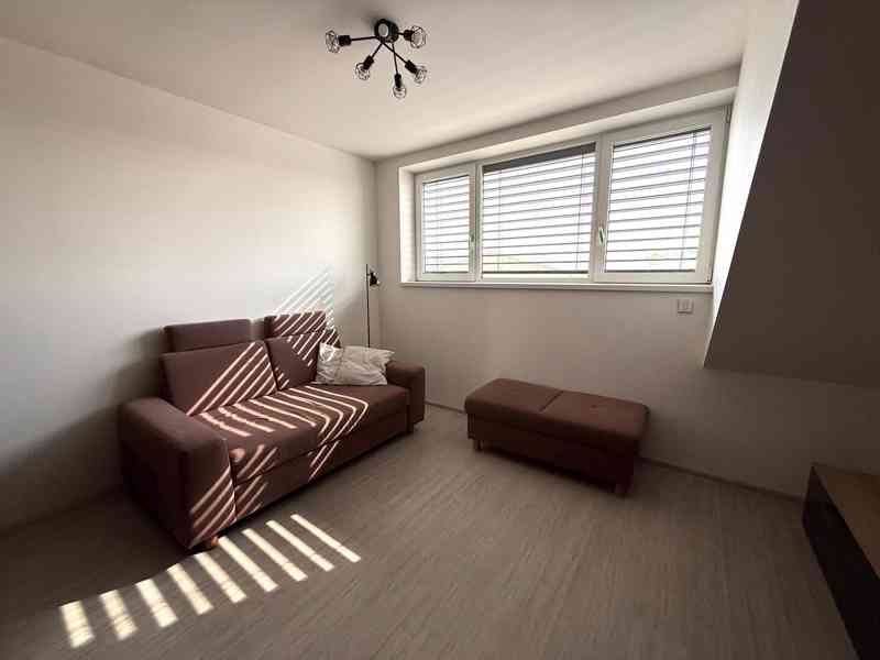 NABÍDKA PRONÁJMU  LUXUSNÍ NOVOSTAVBY BYTU 2+KK  V BRNĚ - foto 5