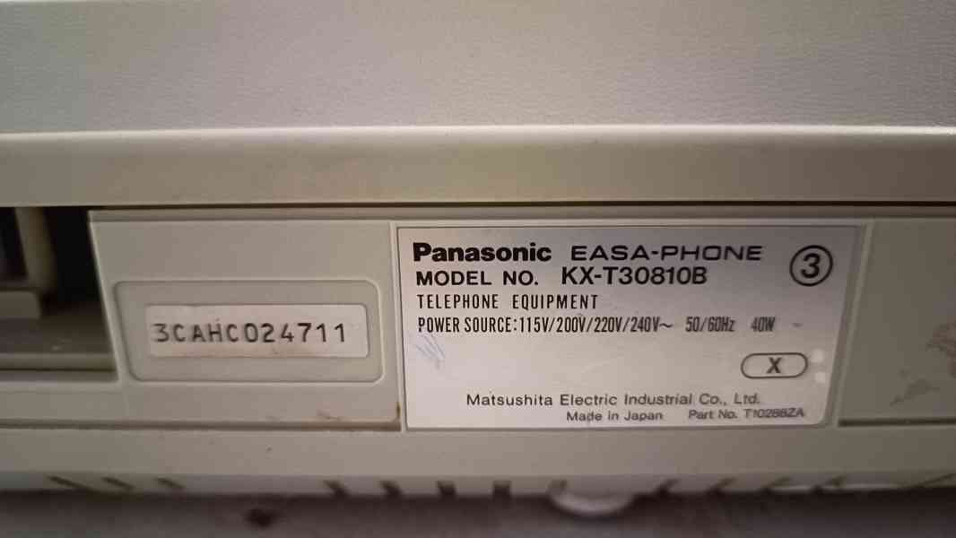 Telefonní ústředna Panasonic a 8 přístrojů - foto 3