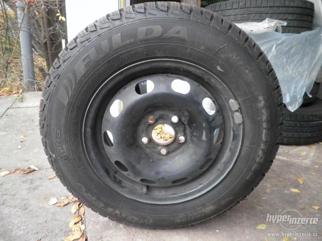 Disky s pneu na Octavii - foto 1