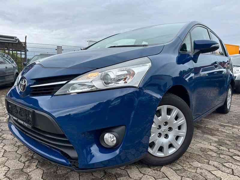 Toyota Verso 1,6i benzín 97kw - foto 15