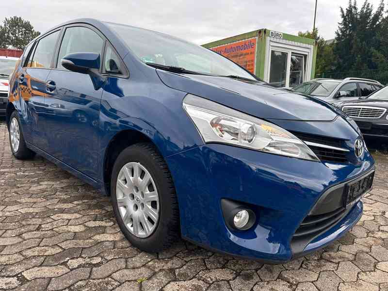 Toyota Verso 1,6i benzín 97kw - foto 1